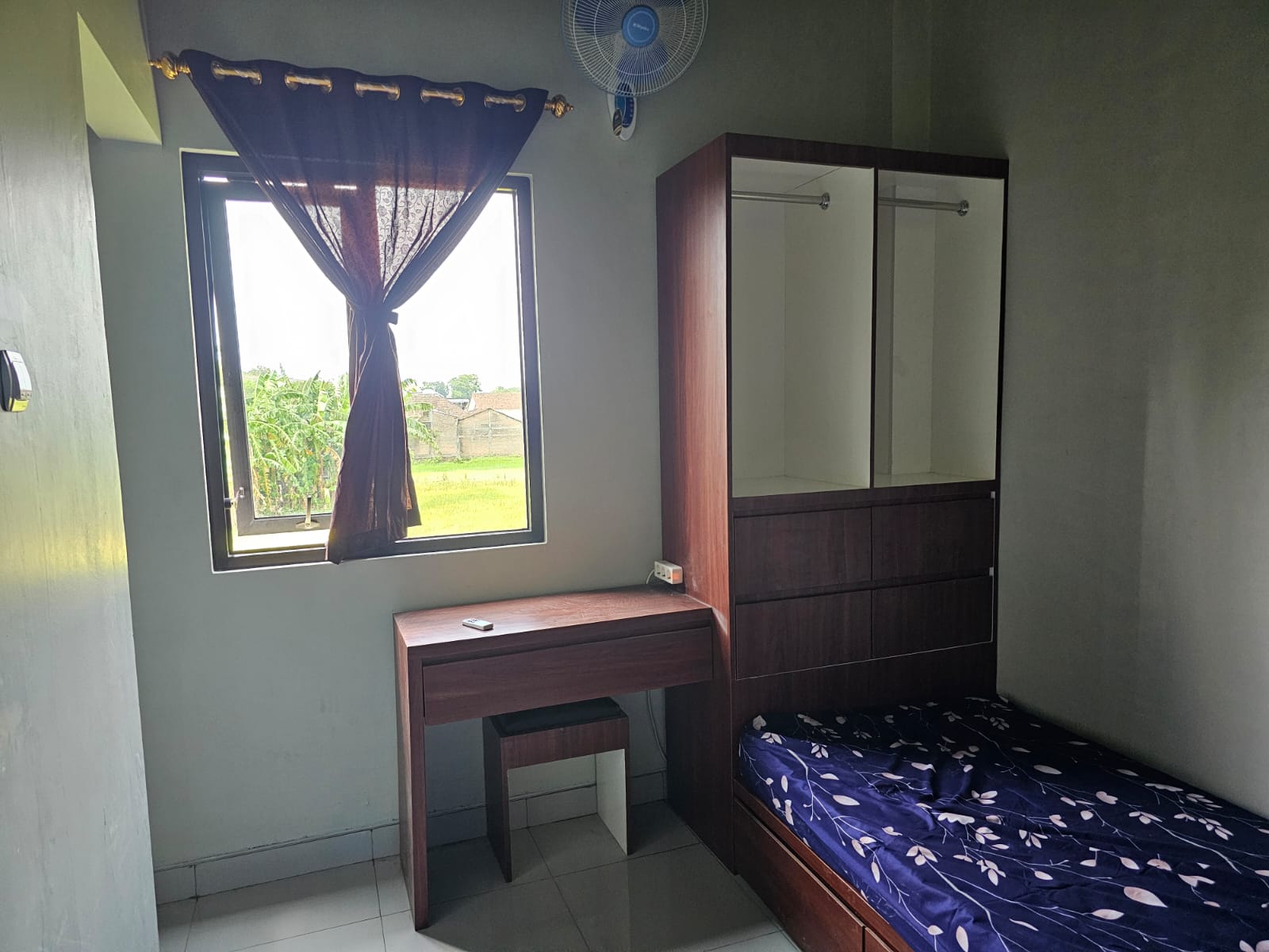 Foto dalam kamar