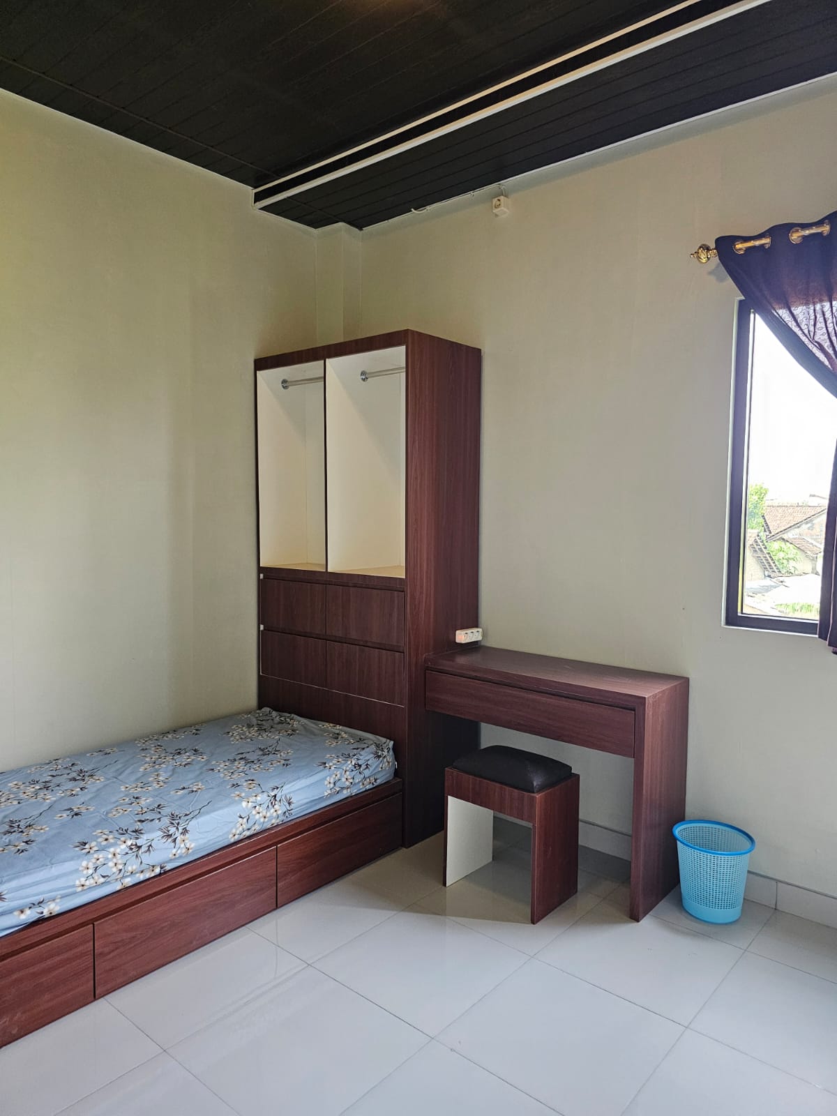 Foto dalam kamar 2